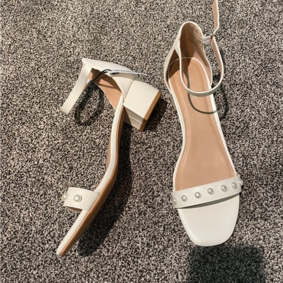 Anna Field Heels, white, never worn - Picture 4 of 5